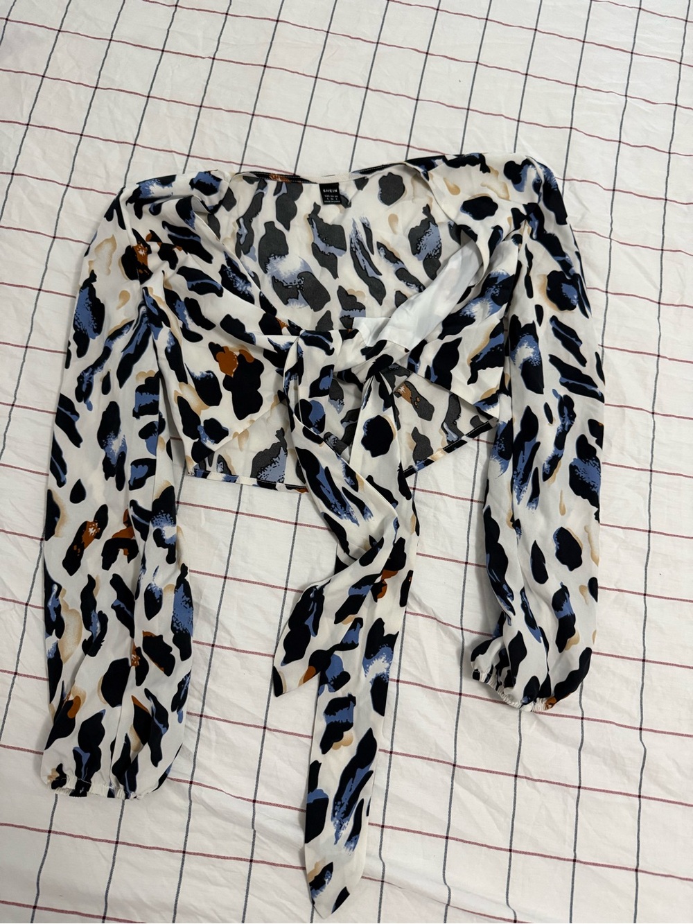 SHEIN White Multi Animal Print Tie-Front Crop Top